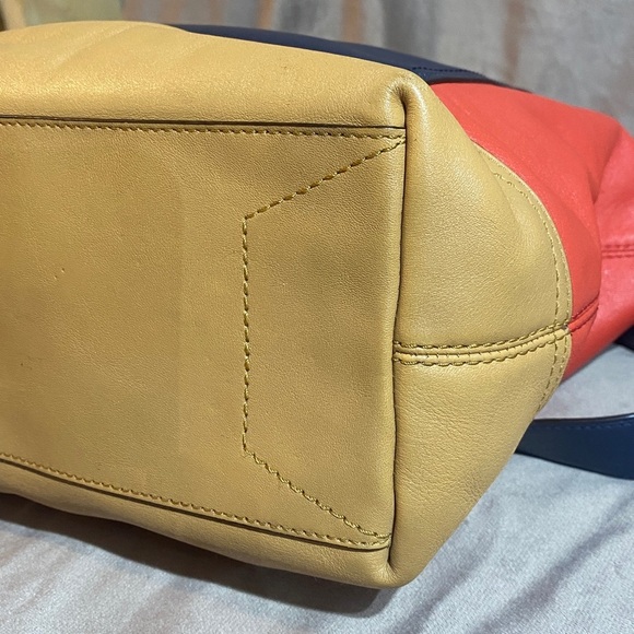 Coach Restored Large Legacy Duffle Bag - Picture 6 of 16